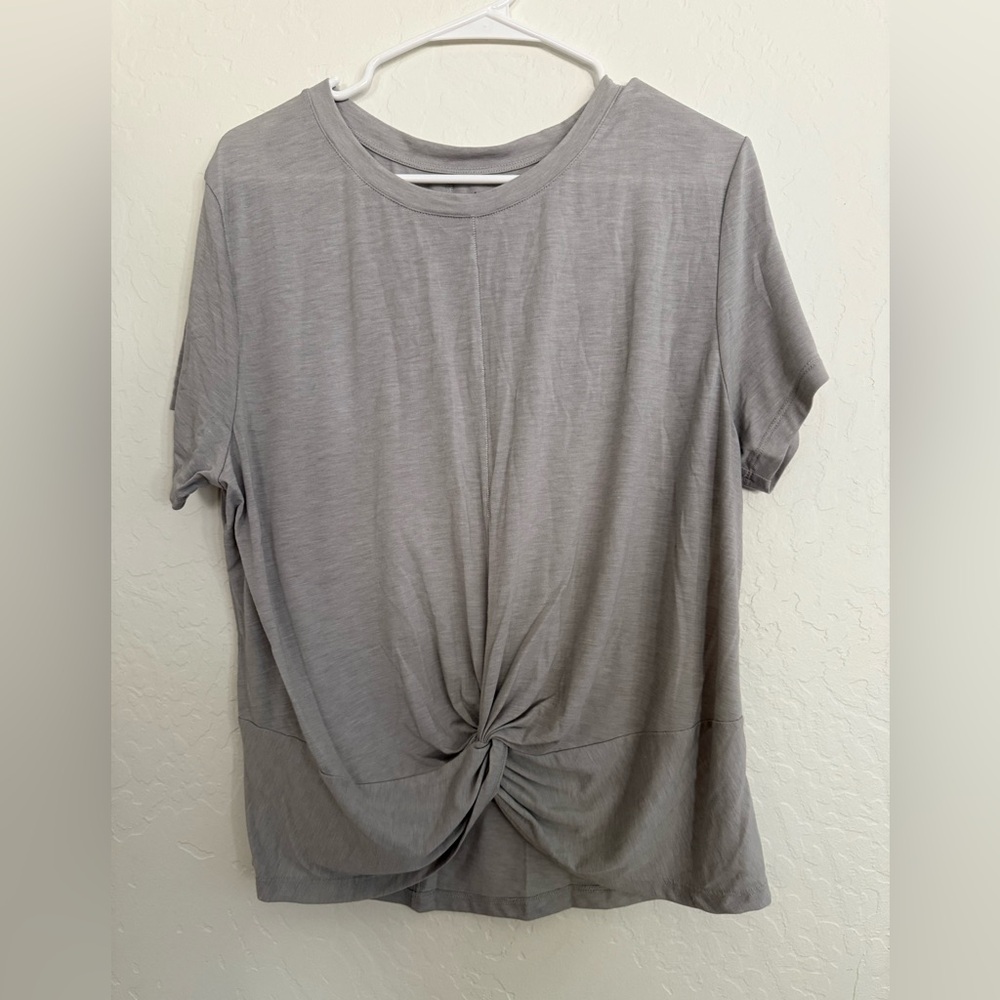 dip Gray Short Sleeve Knot Front Tee